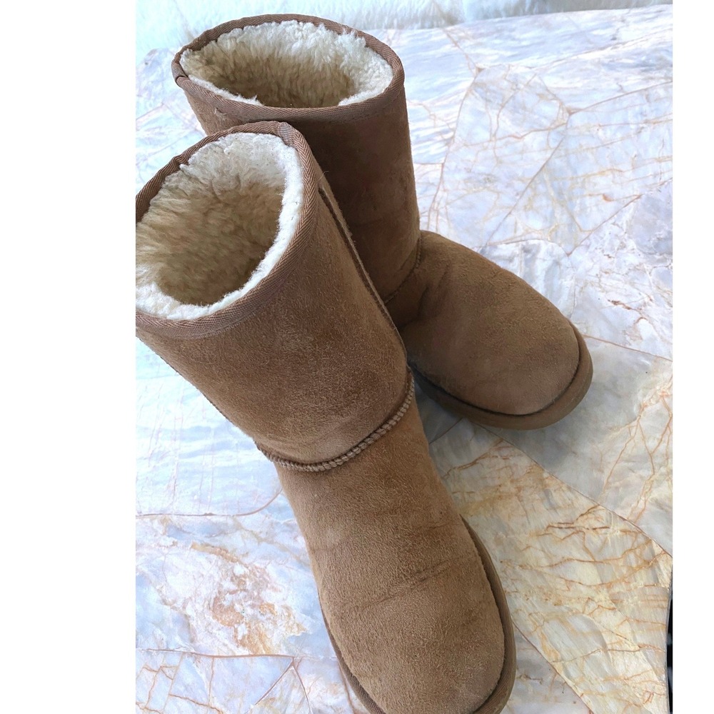UGG Australia Classic Short Chestnut Suede Pink Ribbon Breast Cancer Boots